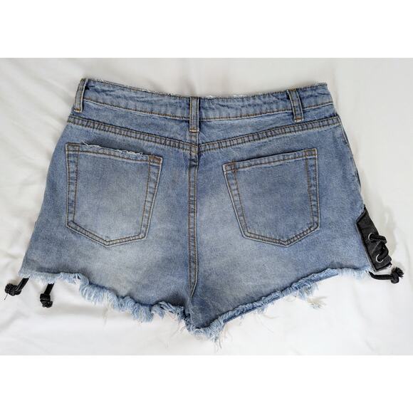SIGNATURE 8 Lace-up Cutoff Jean Shorts Size Large - Picture 3 of 9